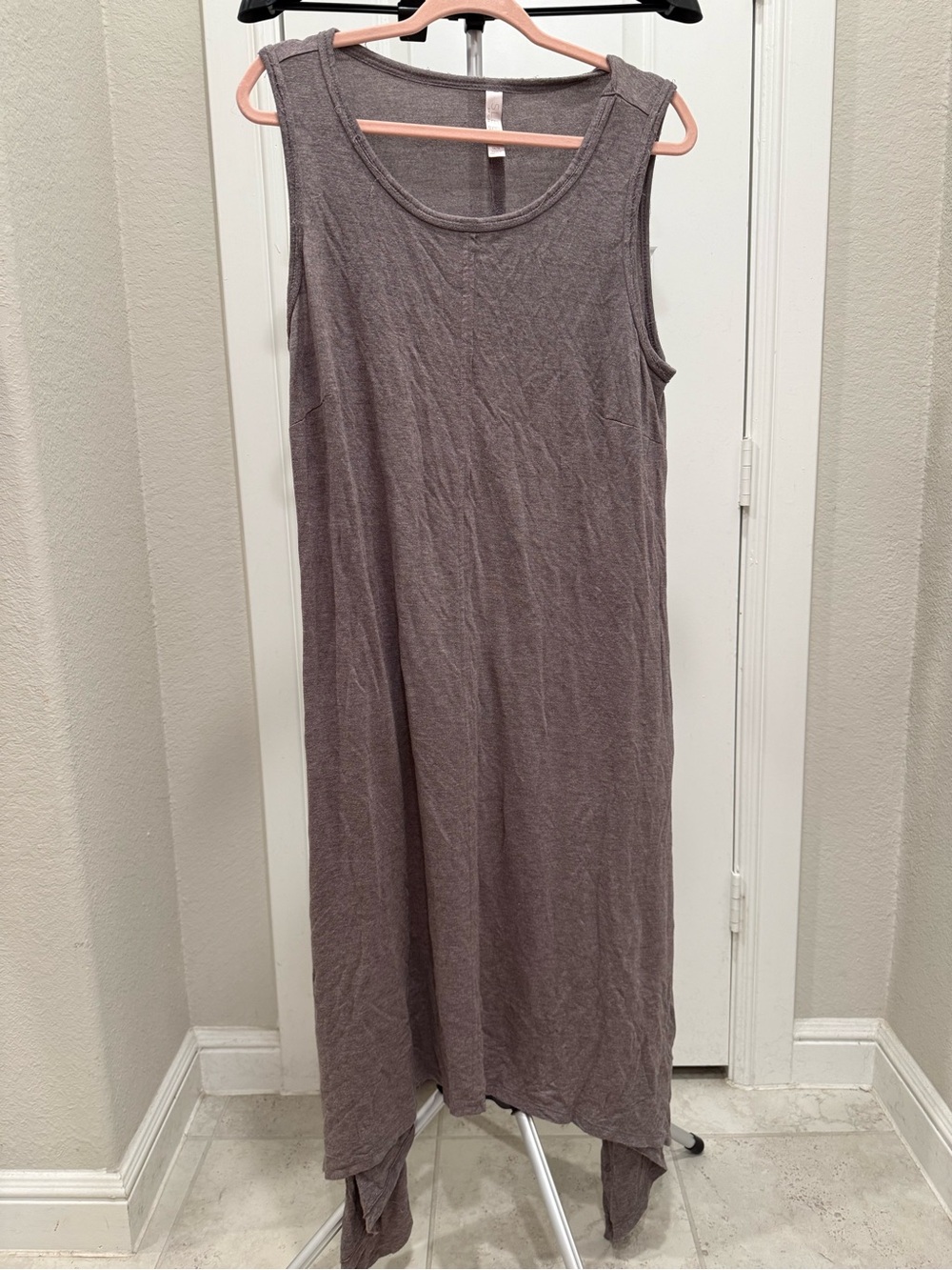 Cacique Sleeveless Taupe sleep gown
